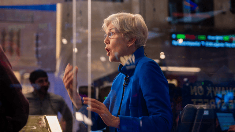 أسهم المصارف تهتز مجددا.. هل يقترب العالم من أزمة ائتمان؟