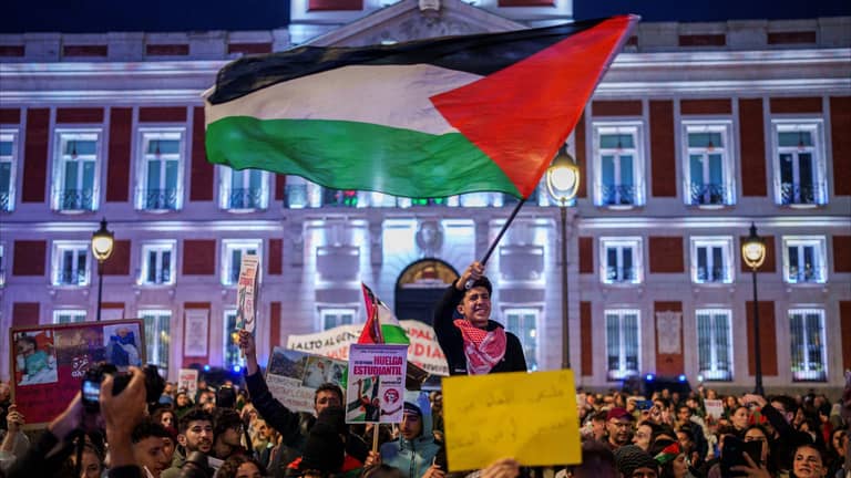 إسبانيا تحسم قرارها بشأن موعد "الاعتراف بفلسطين"