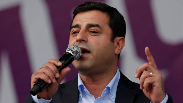 منافس سابق لأردوغان.. السجن 42 عاما لزعيم كردي