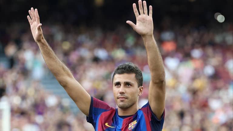 برشلونة يحدد موعد ظهور رودري