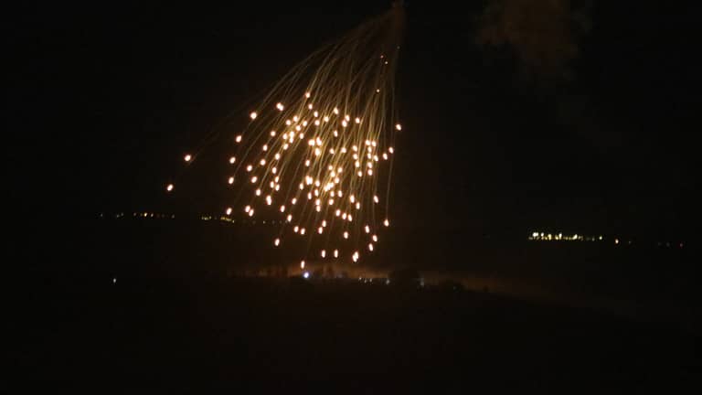 رشقة صاروخية من لبنان نحو إسرائيل بعد مقتل شخصين