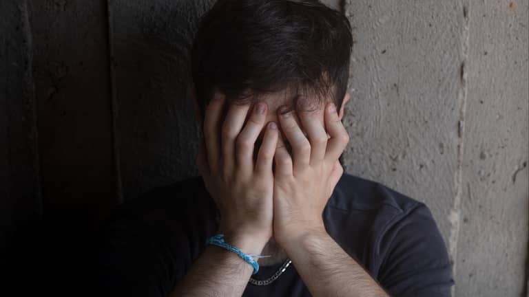 تنام متأخرا؟ إحذر الإصابة بالاكتئاب