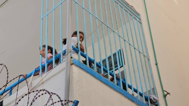 بتول تقهر الموت مرتين وتنجو من اشتباكات عين الحلوة