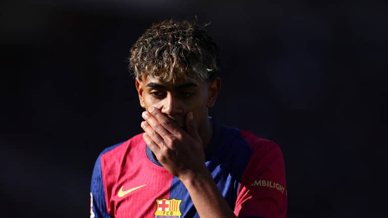 مفاجأة.. لامين يامال لم يكن مقنعا لبرشلونة