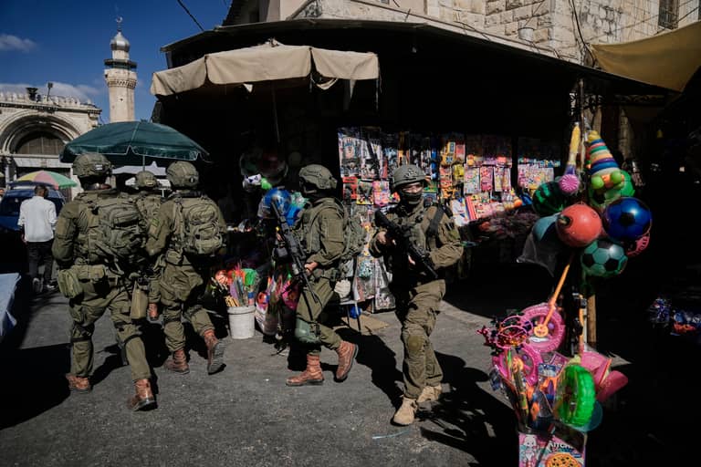 7 أكتوبر عكسي؟.. أستاذ إسرائيلي خطط لقتل فلسطينيين وتهجيرهم