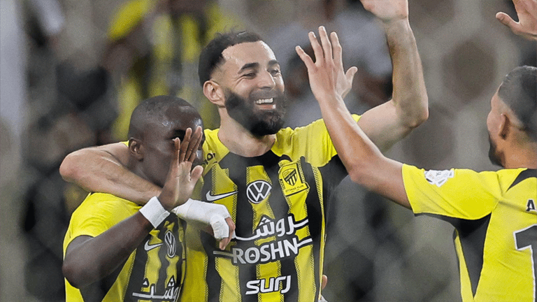 متى يُتوج الاتحاد بلقب الدوري السعودي؟