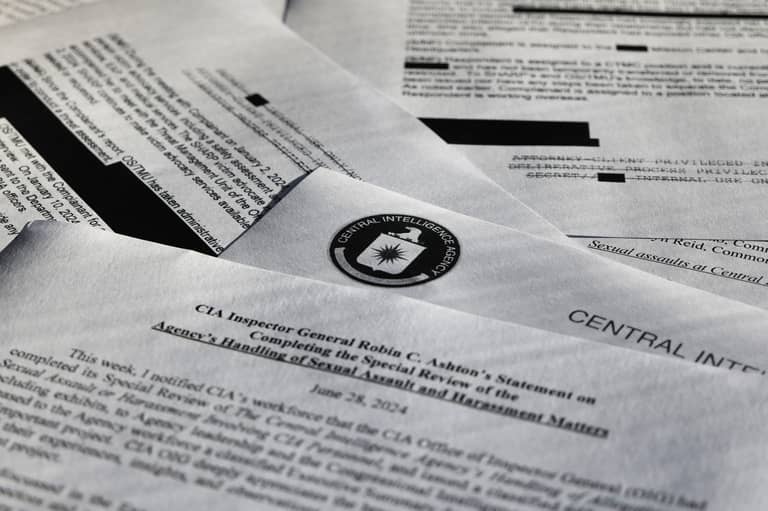 باعتراف قضائي مرتقب.. إيران تخترق CIA