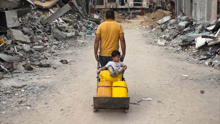 حرب غزة تنهي شهرها السابع بـ"إجلاء وأرقام كارثية"