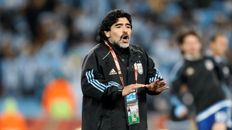 هل تعاطى مارادونا المخدرات قبل وفاته؟