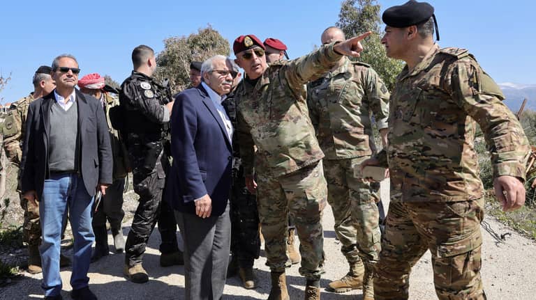 لبنان وإسرائيل يبدآن "مفاوضات الحدود" بعد الإفراج عن 5 معتقلين