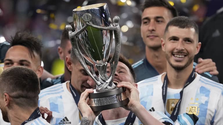 أزمة نهائي فيناليسيما 2026.. صراع الملاعب والسياسة!