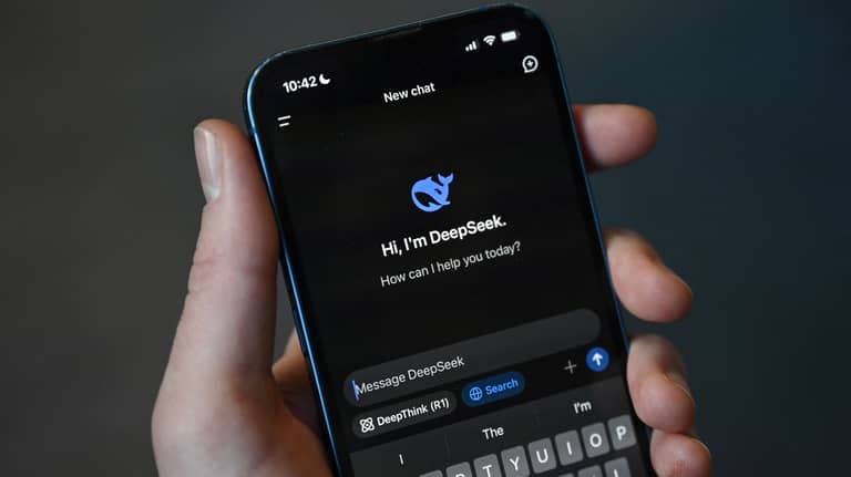 لماذا تفوق Deepseek الصيني على ChatGPT؟