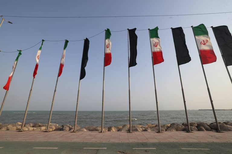 "لا تمديد للهدنة".. طهران تستفز ترامب؟