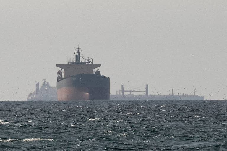نقطتان تهددان اتفاق إنهاء الحرب