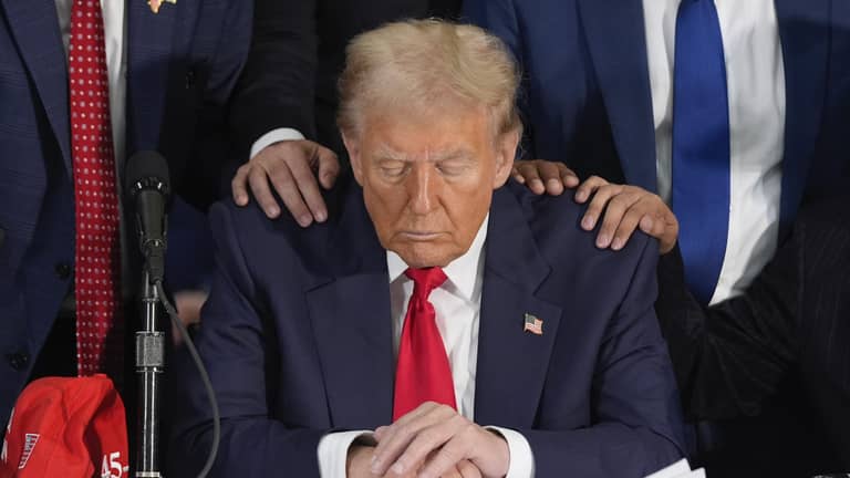 ترامب يريد دخول الجنة من بوابة أوكرانيا: لستُ في وضع جيد