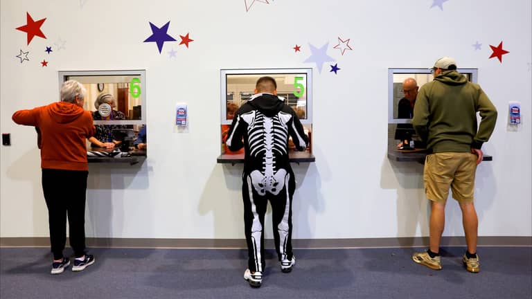 الجمهوريون يتصدرون التصويت المبكر في ويسكونسن