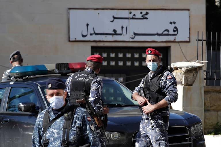 كل ما عليك معرفته عن قانون العفو العام في لبنان