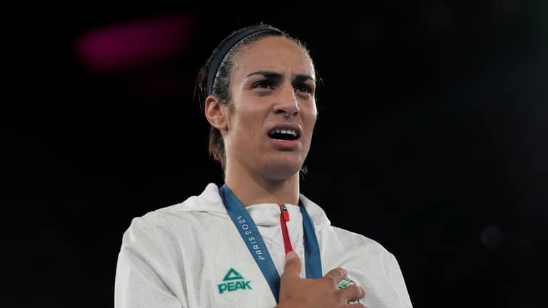 إيقاف إيمان خليف.. حقيقة أم حملة جديدة؟