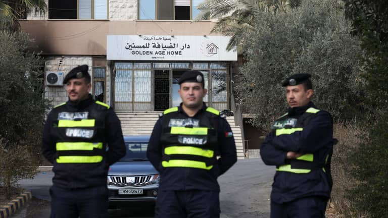 حريق دار مسنين يُفجع الأردن.. ماذا يقول المختصون؟