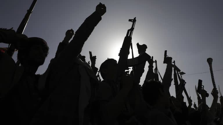 الولايات المتحدة تصنّف "الحوثي" جماعة إرهابية