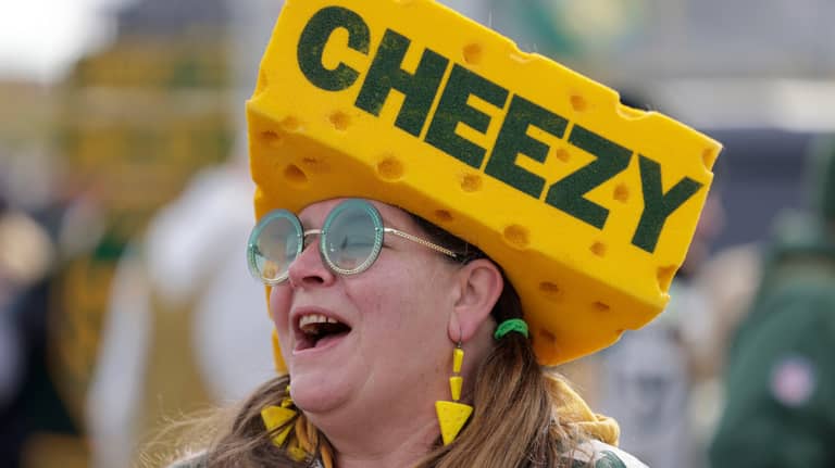 فائدة غير متوقعة للألبان كاملة الدسم والقشدة