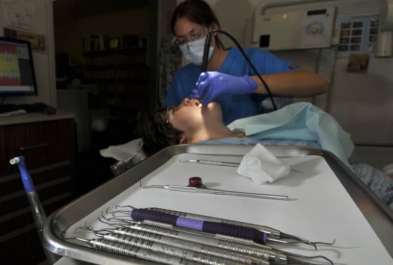 سبب أحد أخطر أنواع السرطان.. في فمك؟