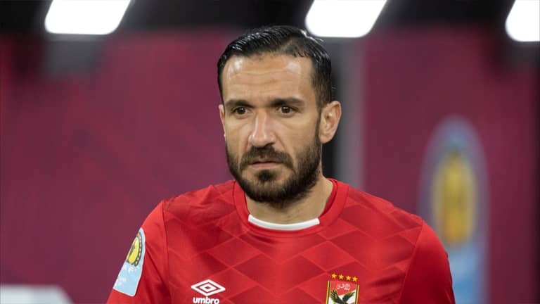 الأهلي يكشف.. آلية جديدة بشأن الأجانب وصدمة علي معلول