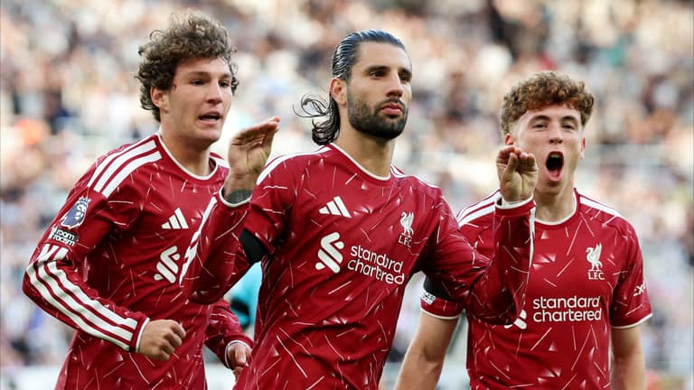 بعد التغييرات.. ليفربول الجديد مثل القديم في البريميرليغ