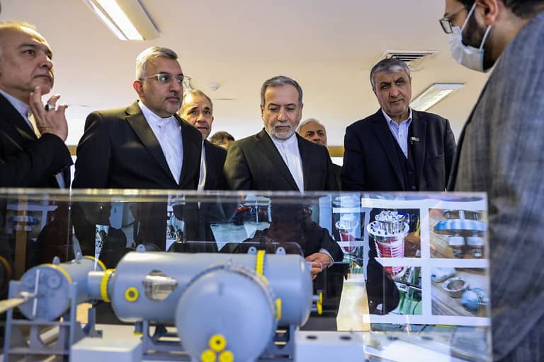 طهران: لا تخصيب سرّي.. وواشنطن تبحث عن ما خسِرته في الحرب