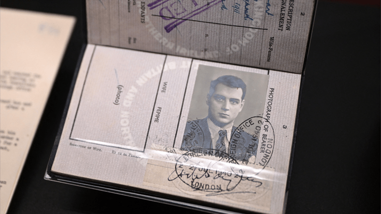 بعيدا عن أفلام جيمس بوند.. MI5 تكشف بعض أسرارها