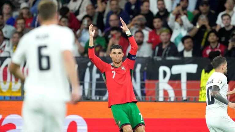 الـAI يعمق جراح رونالدو في اليورو