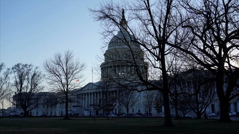 884 مليار دولار ميزانية الدفاع الأميركية الجديدة