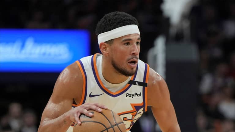 راتب قياسي.. صفقة تاريخية في NBA