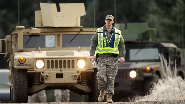 إمبراطورية الدفاع الأميركية.. من المستفيد من 14 تريليون دولار؟