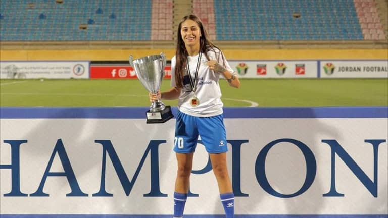 من منتخب لبنان إلى الغيبوبة.. غارة تقتل أحلام سيلين حيدر