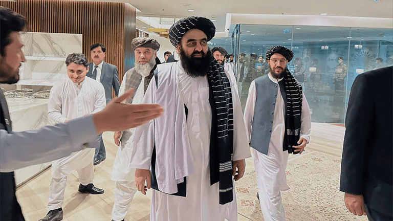 المعادن مقابل العقوبات.. هل تحاول طالبان فتح بوابة إلى واشنطن؟
