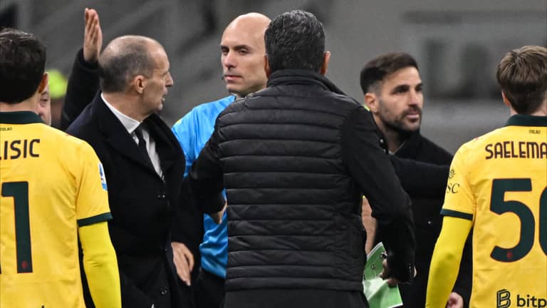 أليغري: فابريغاس "طفل أحمق"