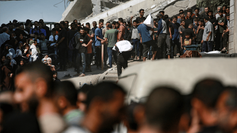 مقتل 21 فلسطينيا على الأقل في هجمات إسرائيلية على غزة