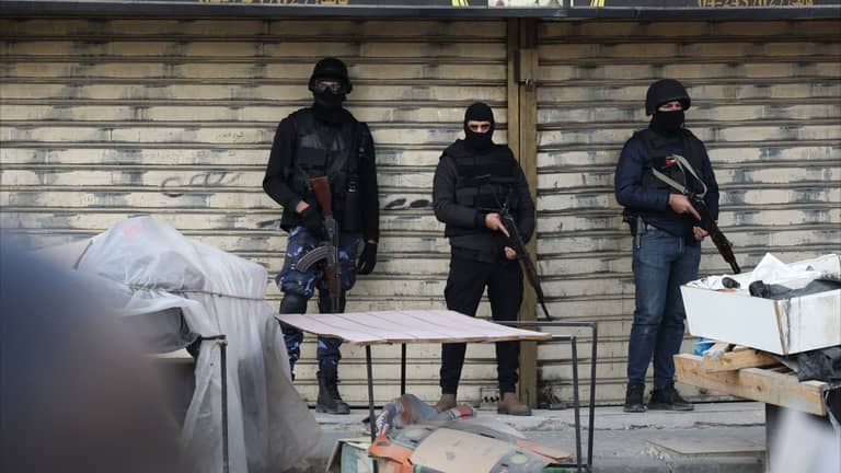 مخيم أشباح.. البيت الفلسطيني يتناحر على غرفة جنين