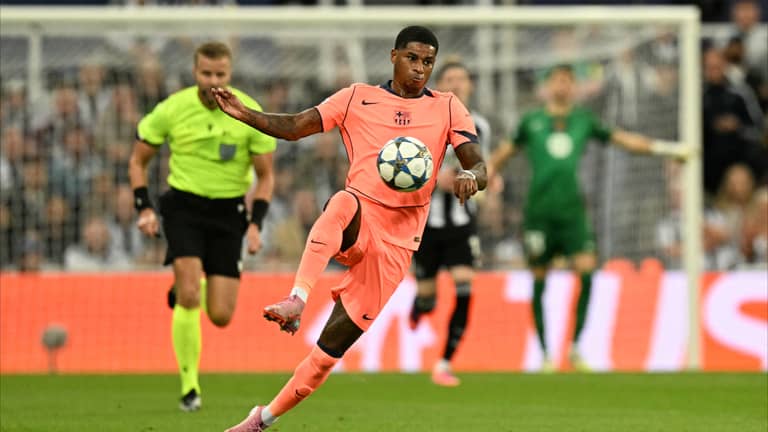 "راشفورد عار".. سكولز يهاجم لاعب برشلونة