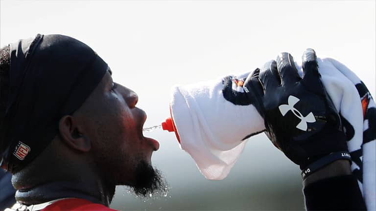 فوائد وأضرار الـprotein powder