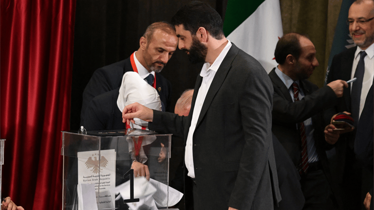 الشرع: الانتخابات انطلاقة لمرحلة تشريعية جديدة في سوريا