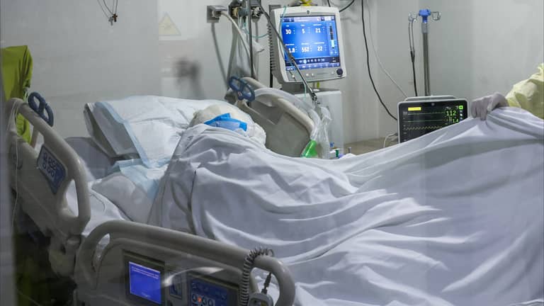 كيف أنقذ مركز الحروق الوحيد في لبنان "إيفانا الصغيرة"؟