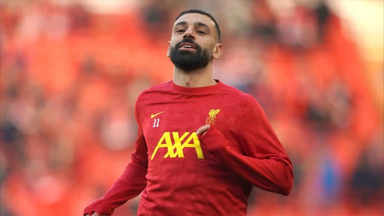 72 ساعة تحسم مستقبل محمد صلاح