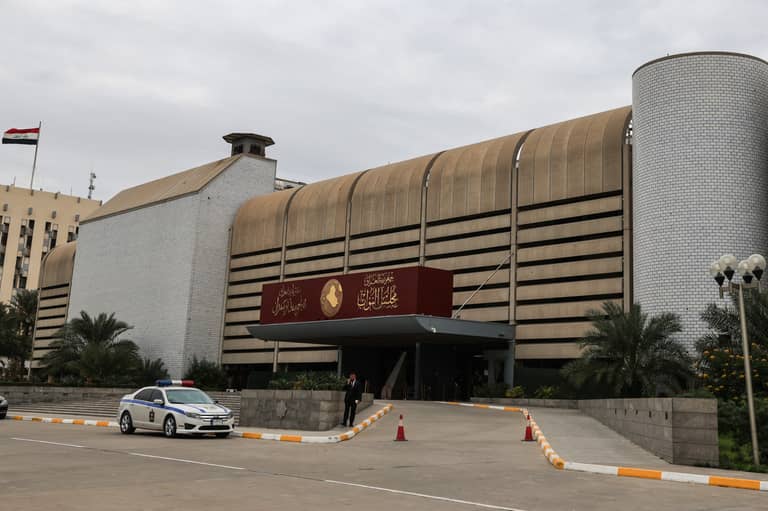 "الإطار" يتحدى واشنطن بالمالكي.. والتهديد بالعقوبات "نهائي"