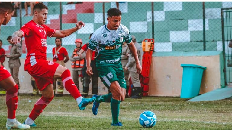 قبل مباراة بلحظات.. وفاة لاعب برازيلي بعمر 26 عاما