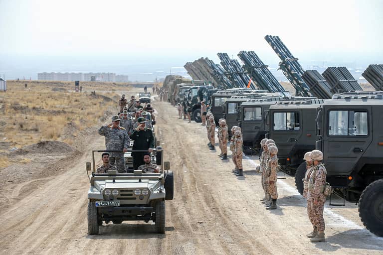 إيران تتجاهل "أذرعها": سندافع عن أنفسنا