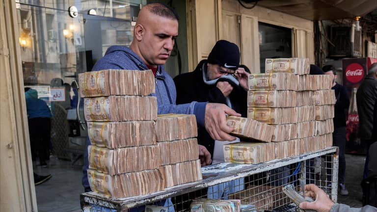 ضرائب تنتظر "بلوغرز" العراق