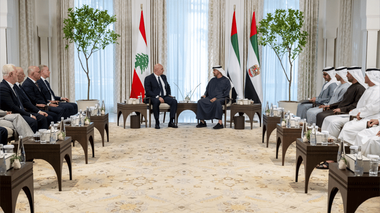 خلال استقباله جوزيف عون.. رئيس الإمارات يؤكد دعم استقرار لبنان