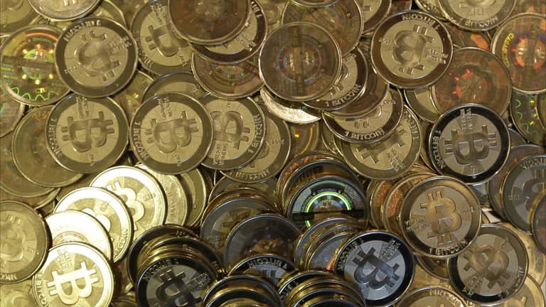 بتكوين تتجاوز 40 ألف دولار لأول مرة منذ 20 شهرا